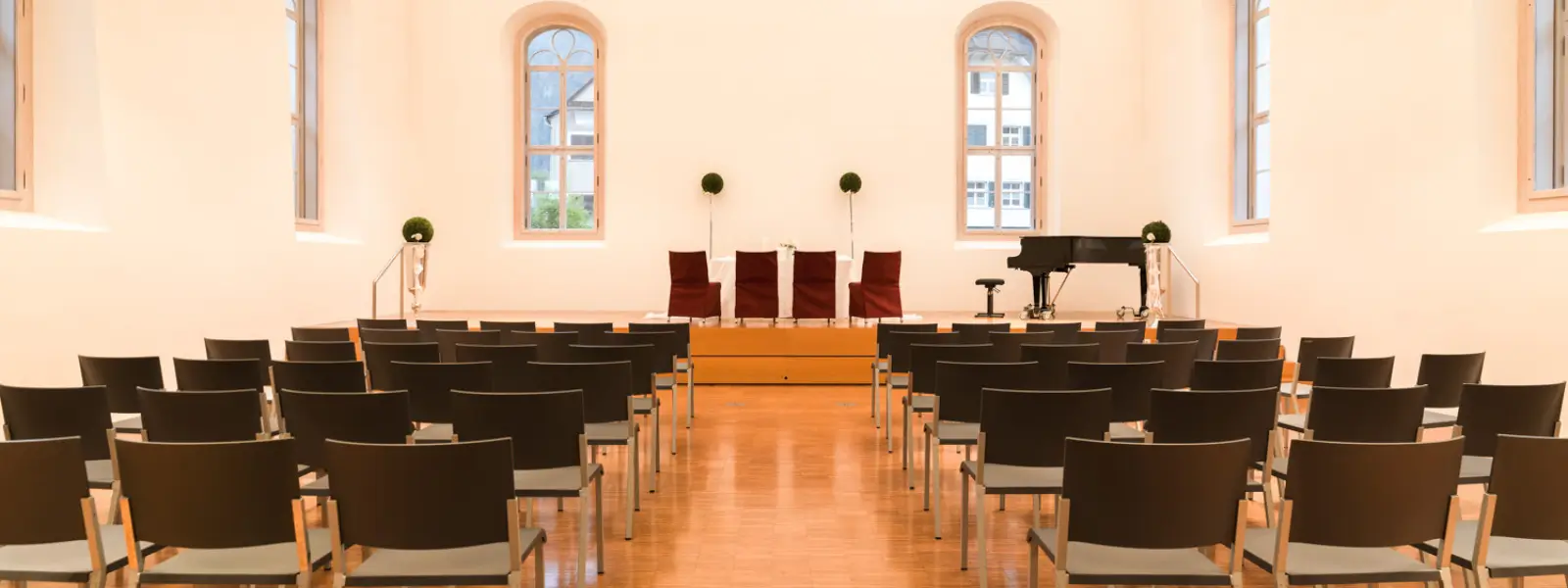 Standesamtliche Hochzeit im Salomon Sulzer Saal in Hohenems